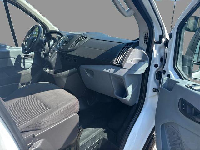 Photo of 2017 Oxford White Ford Transit-250