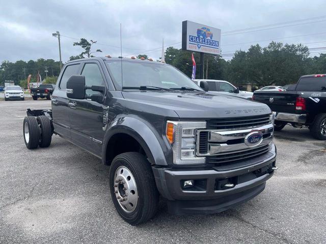 Photo of 2017 Magnetic Metallic Ford F-450
