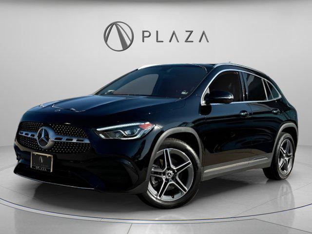 Photo of 2023 Night Black Mercedes-Benz GLA 250