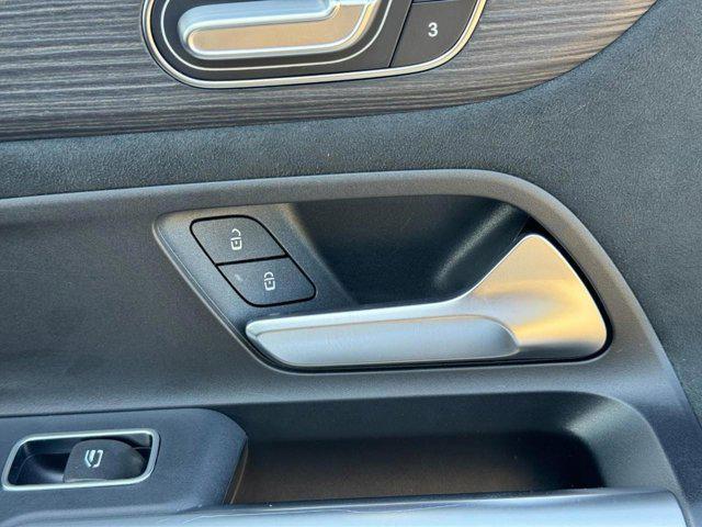Photo of 2023 Night Black Mercedes-Benz GLA 250