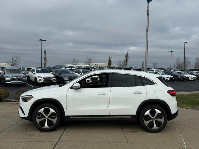 Photo of 2025 Polar White Mercedes-Benz GLA 250