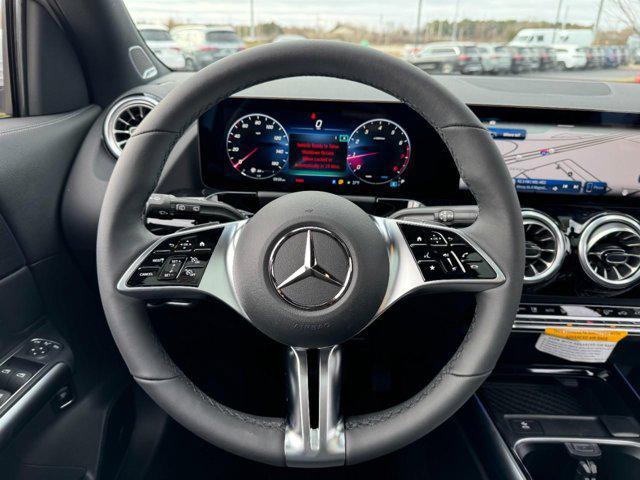 Photo of 2025 Polar White Mercedes-Benz GLA 250