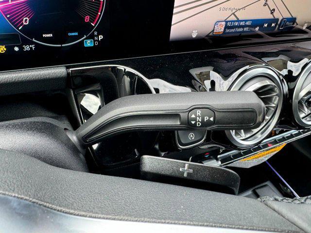 Photo of 2025 Polar White Mercedes-Benz GLA 250