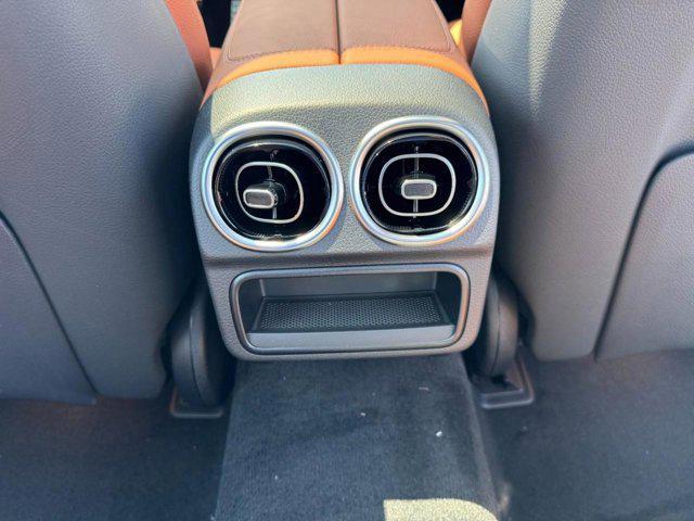 Photo of 2025 Polar White Mercedes-Benz C-Class