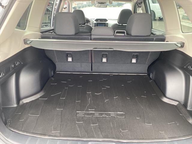 Photo of 2021 Ice Silver Metallic Subaru Forester