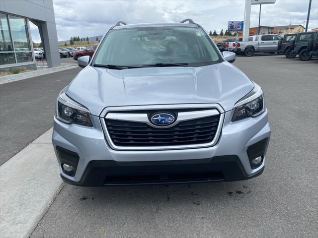 Photo of 2021 Ice Silver Metallic Subaru Forester
