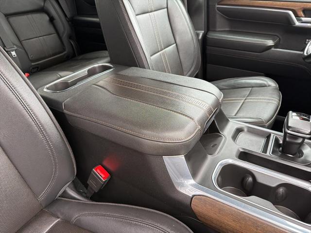 Photo of 2023 Black Chevrolet Silverado 1500