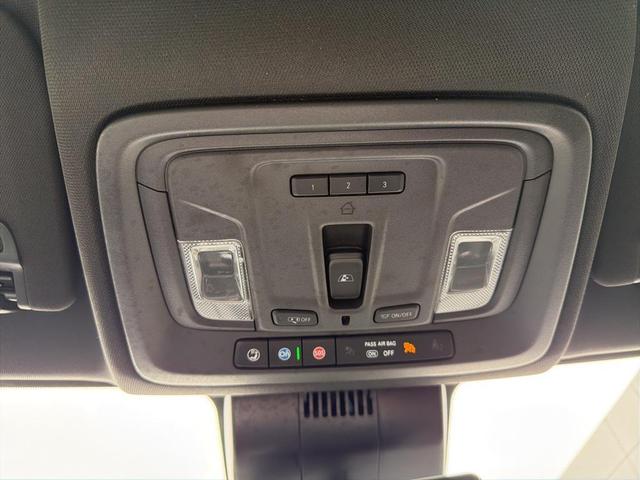 Photo of 2023 Black Chevrolet Silverado 1500