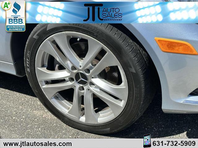 Photo of 2013 Diamond Silver Metallic Mercedes-Benz C-Class