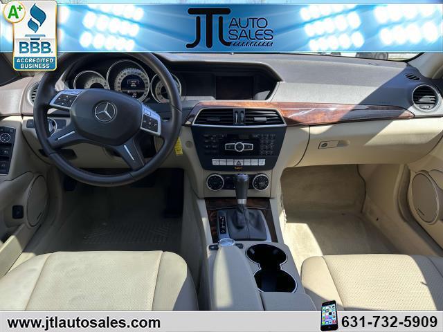 Photo of 2013 Diamond Silver Metallic Mercedes-Benz C-Class