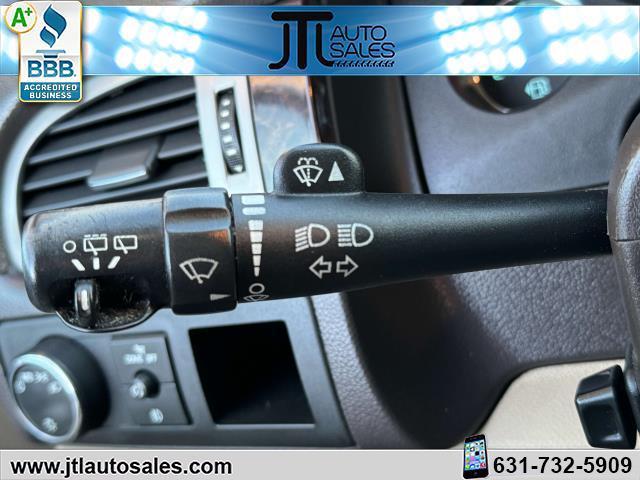 Photo of 2012 White Diamond Tricoat GMC Yukon
