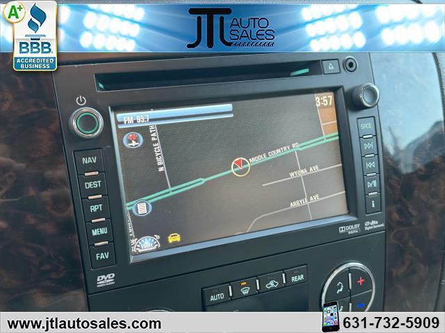 Photo of 2012 White Diamond Tricoat GMC Yukon