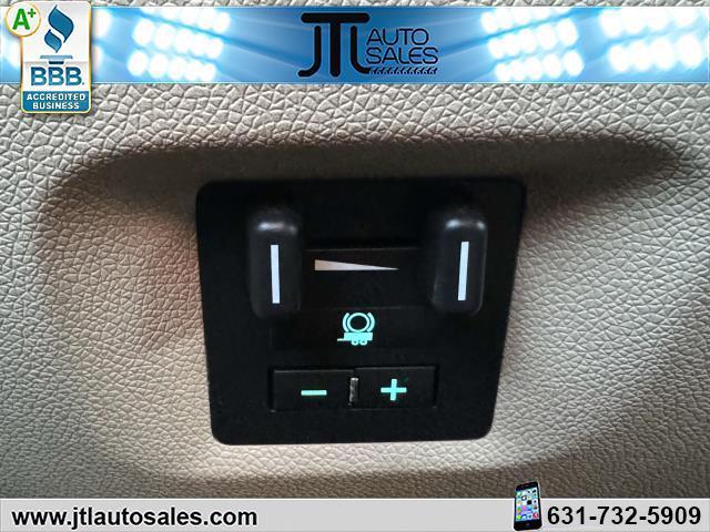 Photo of 2012 White Diamond Tricoat GMC Yukon
