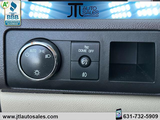 Photo of 2012 White Diamond Tricoat GMC Yukon