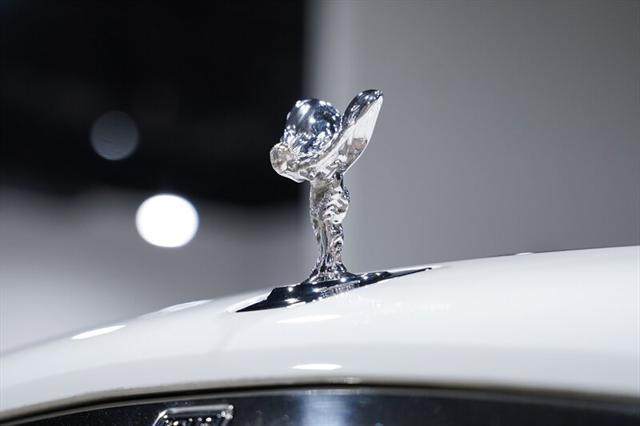 Photo of 2017 English White Rolls-Royce Ghost