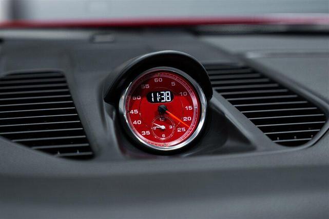 Photo of 2013 Guards Red Porsche 911