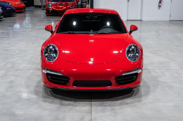 Photo of 2013 Guards Red Porsche 911