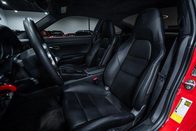 Photo of 2013 Guards Red Porsche 911