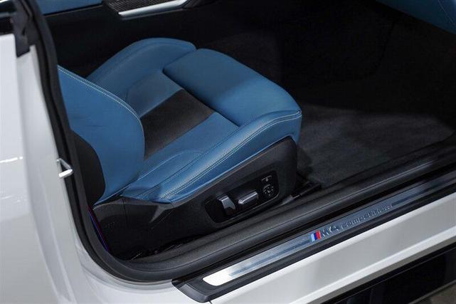 Photo of 2022 Alpine White BMW M4