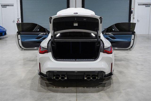 Photo of 2022 Alpine White BMW M4