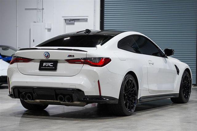 Photo of 2022 Alpine White BMW M4
