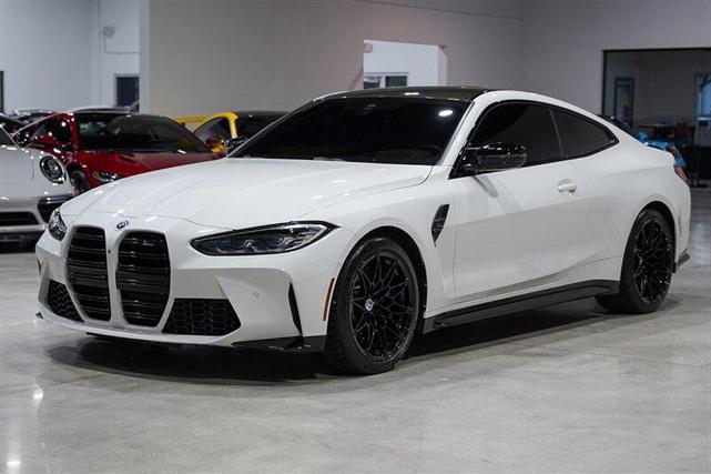 Photo of 2022 Alpine White BMW M4