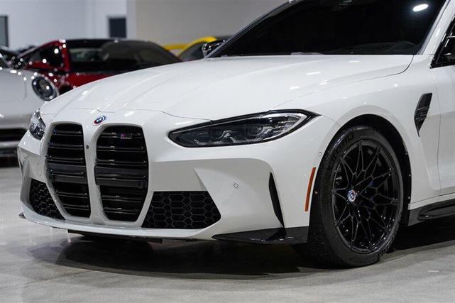 Photo of 2022 Alpine White BMW M4