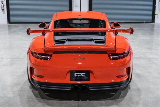 Photo of 2016 White Porsche 911