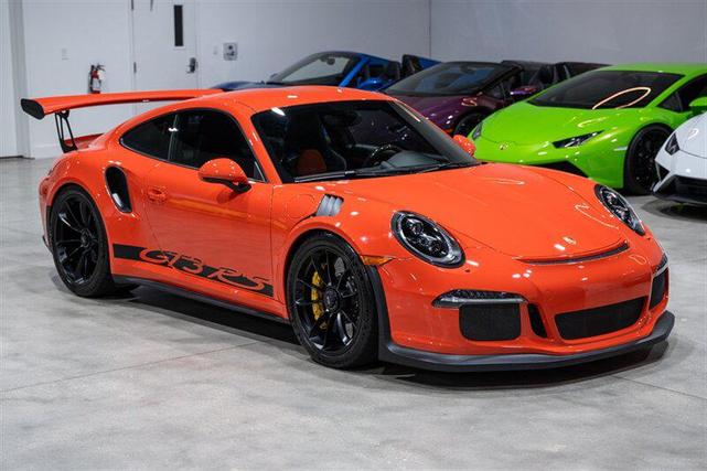 Photo of 2016 White Porsche 911