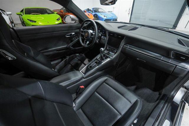 Photo of 2018 GT Silver Metallic Porsche 911