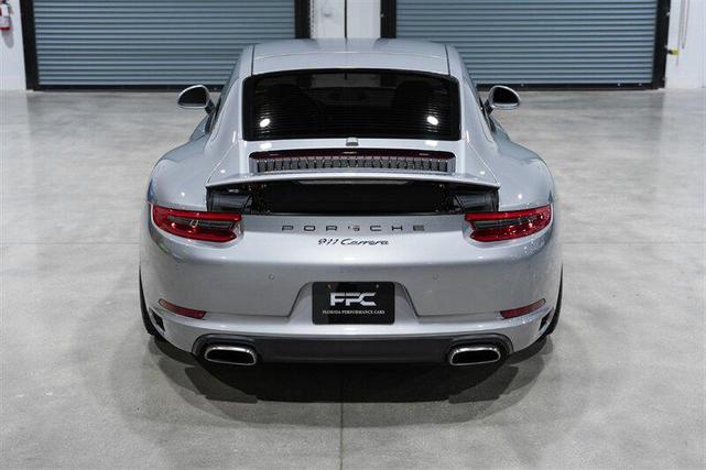 Photo of 2018 GT Silver Metallic Porsche 911