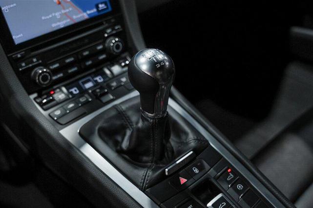 Photo of 2018 GT Silver Metallic Porsche 911