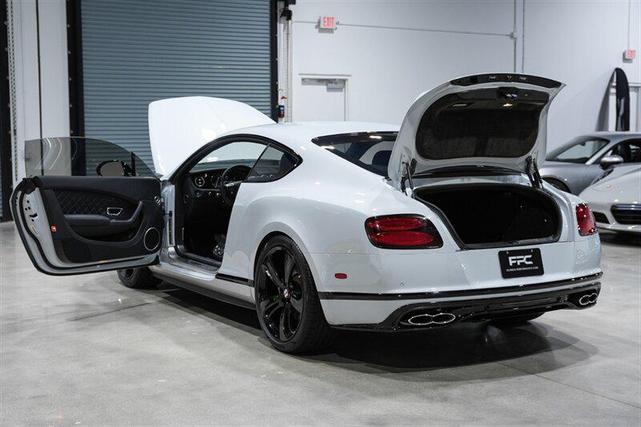 Photo of 2017 Ice Metallic Bentley Continental GT