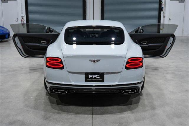 Photo of 2017 Ice Metallic Bentley Continental GT