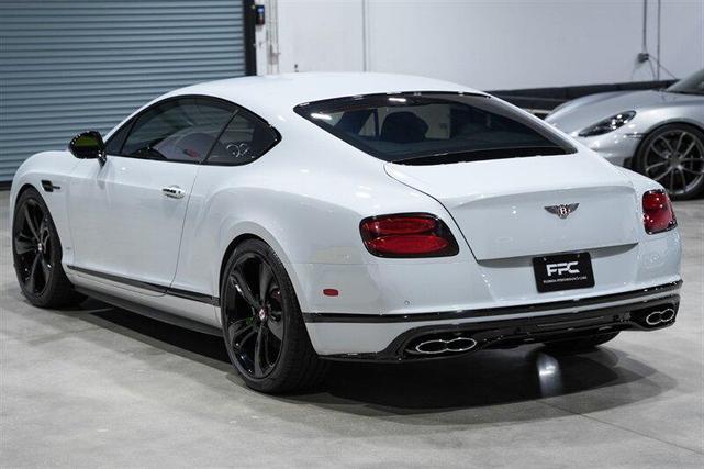 Photo of 2017 Ice Metallic Bentley Continental GT