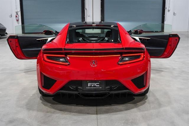 Photo of 2017 Curva Red Acura NSX