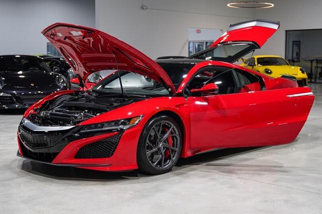 Photo of 2017 Curva Red Acura NSX