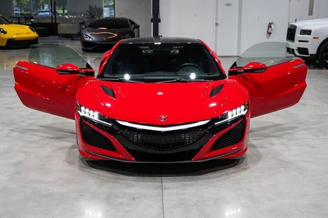 Photo of 2017 Curva Red Acura NSX