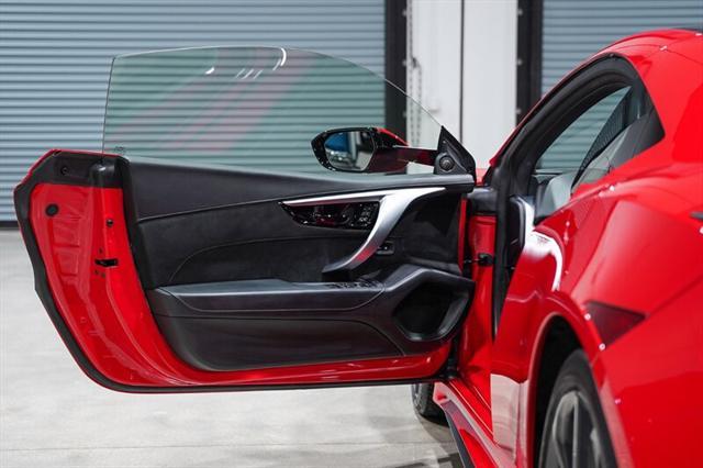 Photo of 2017 Curva Red Acura NSX