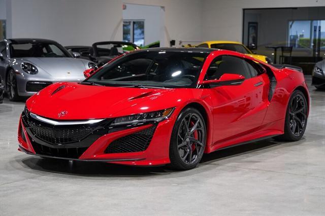 Photo of 2017 Curva Red Acura NSX