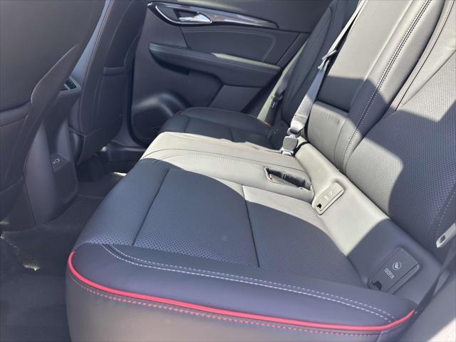 Photo of 2023 Summit White Buick Envision