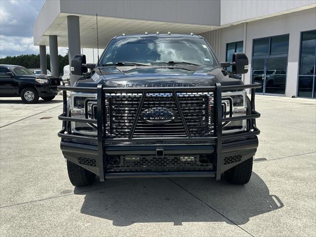 Photo of 2022 Agate Black Metallic Bla Ford F-450