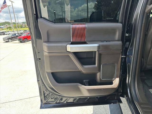 Photo of 2022 Agate Black Metallic Bla Ford F-450