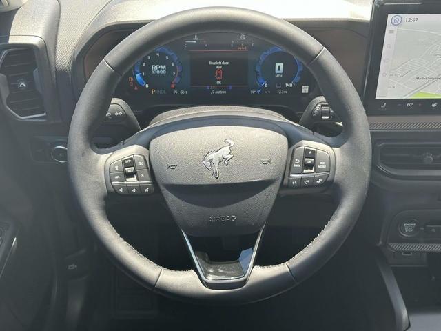 Photo of 2025 Oxford White Ford Bronco Sport