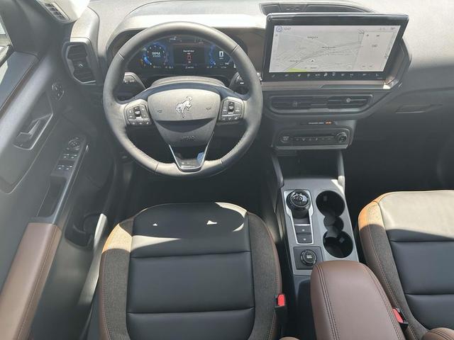 Photo of 2025 Oxford White Ford Bronco Sport