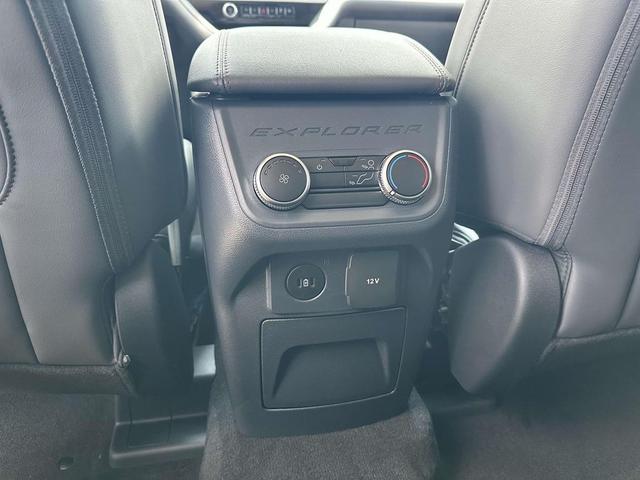 Photo of 2025 Vapor Blue Ford Explorer
