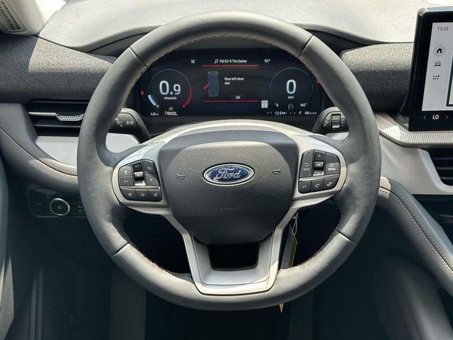 Photo of 2025 Vapor Blue Ford Explorer