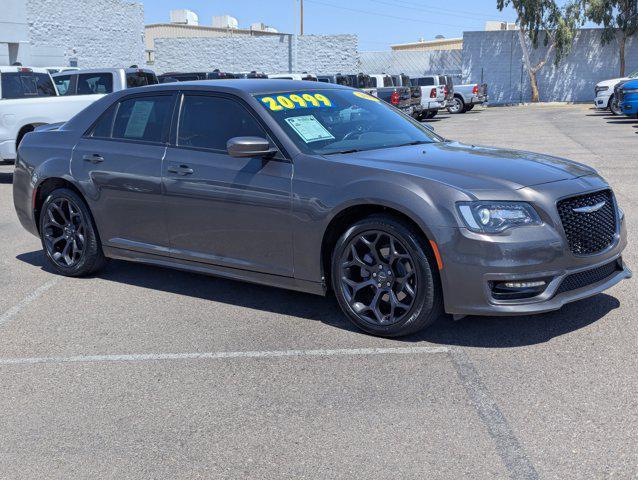 2019 Chrysler 300