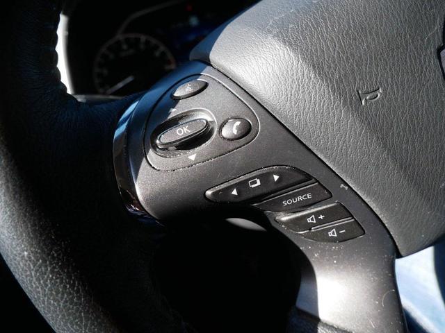 Photo of 2023 Brilliant Silver Metallic Nissan Murano