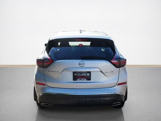 Photo of 2023 Brilliant Silver Metallic Nissan Murano